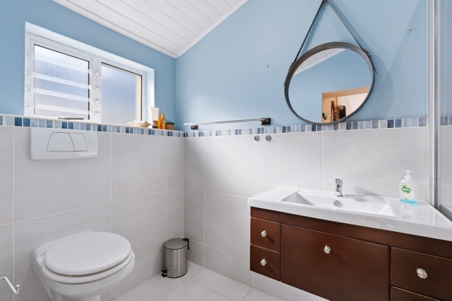 To Let 3 Bedroom Property for Rent in Northshore Western Cape
